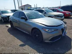 ZARFAEEN7J7579561 2018 ALFA ROMEO GIULIA