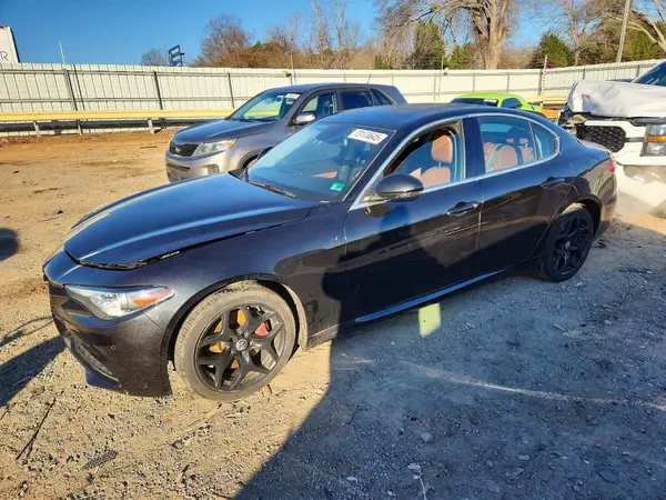 ZARFAEEN7J7592052 2018 ALFA ROMEO GIULIA
