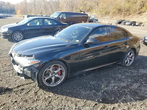 ZARFAEEN8J7597325 2018 ALFA ROMEO GIULIA