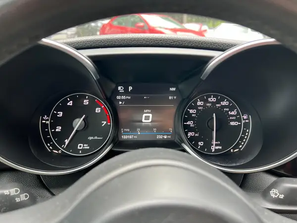 ZARFAEEN9H7544398 2017 ALFA ROMEO GIULIA - Image 8