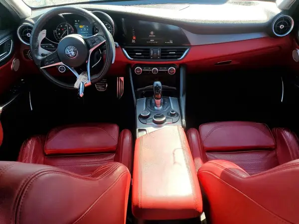 ZARFAEEN9H7560780 2017 ALFA ROMEO GIULIA - Image 8
