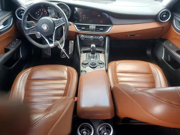 ZARFAEEN9J7563779 2018 ALFA ROMEO GIULIA - Image 8