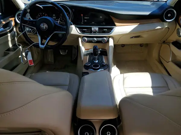 ZARFAEEN9J7575737 2018 ALFA ROMEO GIULIA - Image 8