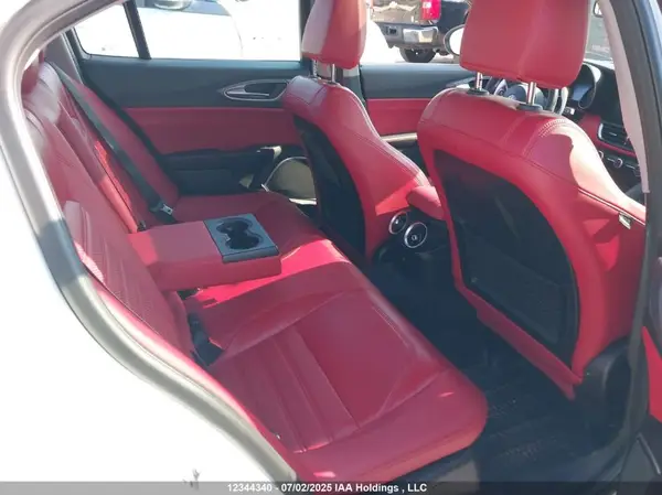 ZARFAEEN9J7580713 2018 ALFA ROMEO GIULIA - Image 8