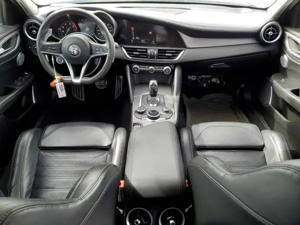 ZARFAEEN9J7589847 2018 ALFA ROMEO GIULIA - Image 8