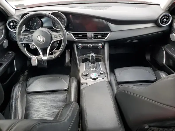 ZARFAEEN9J7590710 2018 ALFA ROMEO GIULIA - Image 8