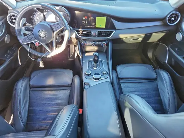 ZARFAEENXH7532728 2017 ALFA ROMEO GIULIA - Image 8