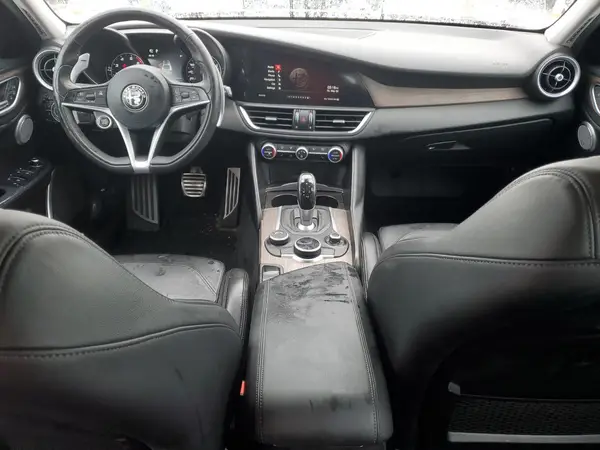 ZARFAEENXH7544653 2017 ALFA ROMEO GIULIA - Image 8
