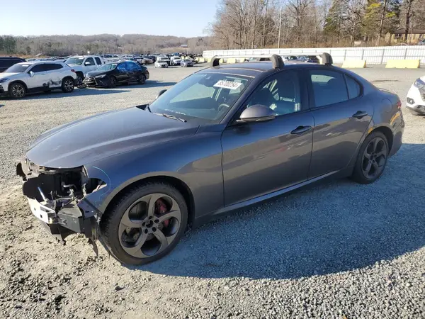 ZARFAEENXH7556284 2017 ALFA ROMEO GIULIA - Image 1