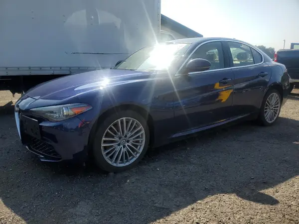 ZARFAEENXH7560349 2017 ALFA ROMEO GIULIA - Image 1