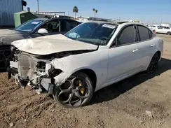 ZARFAEENXJ7572765 2018 ALFA ROMEO GIULIA