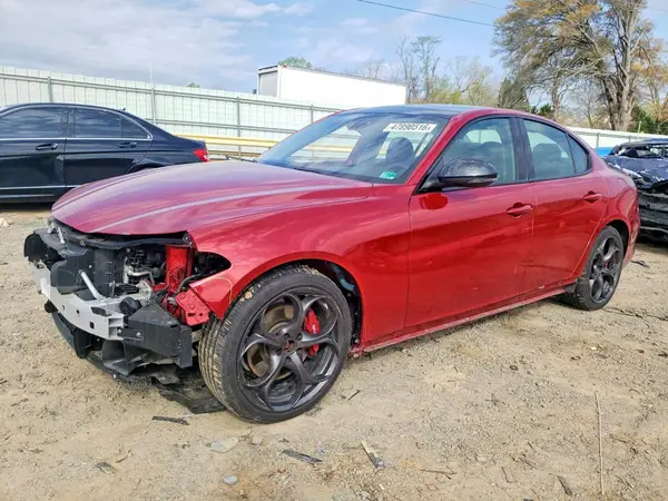 ZARFAEENXJ7597732 2018 ALFA ROMEO GIULIA - Image 1