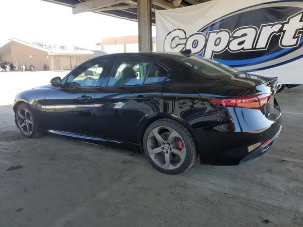 ZARFAMAN0K7598230 2019 ALFA ROMEO GIULIA - Image 2
