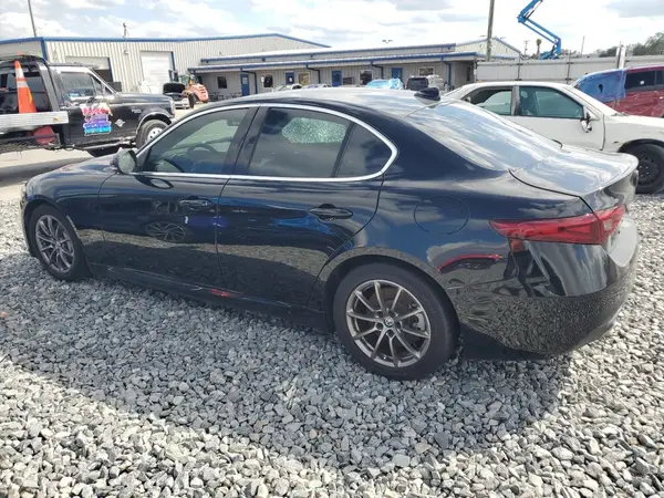 ZARFAMAN0K7598552 2019 ALFA ROMEO GIULIA - Image 2
