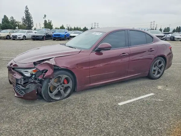 ZARFAMAN0K7610053 2019 ALFA ROMEO GIULIA - Image 1