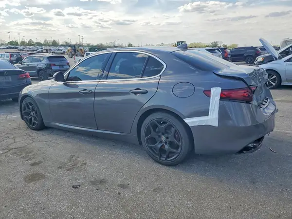 ZARFAMAN0K7621022 2019 ALFA ROMEO GIULIA - Image 2