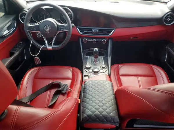 ZARFAMAN0K7621022 2019 ALFA ROMEO GIULIA - Image 8