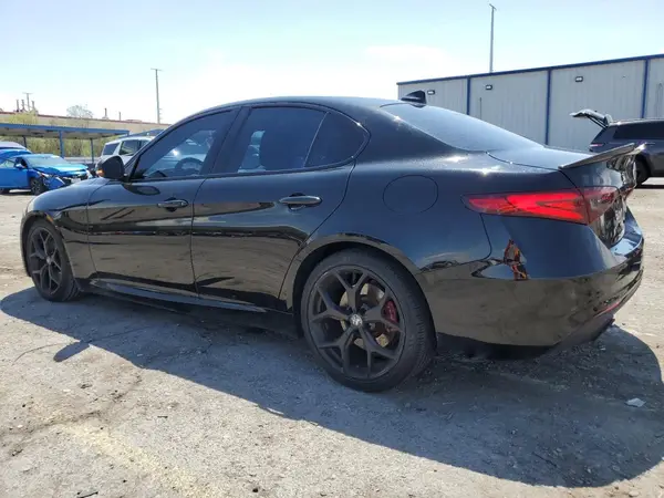 ZARFAMAN0L7623869 2020 ALFA ROMEO GIULIA - Image 2