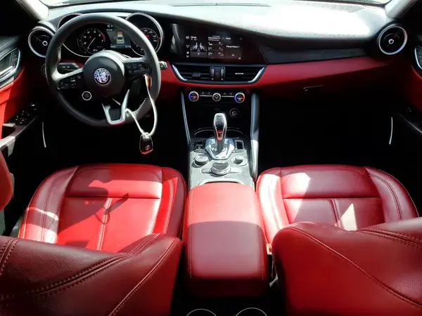 ZARFAMAN0L7635973 2020 ALFA ROMEO GIULIA - Image 8