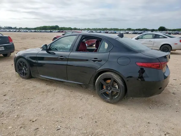 ZARFAMAN0M7638969 2021 ALFA ROMEO GIULIA - Image 2
