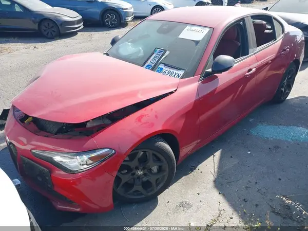 ZARFAMAN0M7639037 2021 ALFA ROMEO GIULIA - Image 2