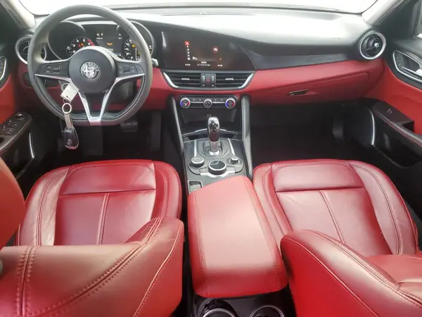 ZARFAMAN1K7619490 2019 ALFA ROMEO GIULIA - Image 8