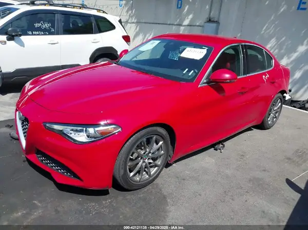 ZARFAMAN1L7636002 2020 ALFA ROMEO GIULIA - Image 2