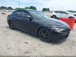 ZARFAMAN1M7639094 2021 ALFA ROMEO GIULIA