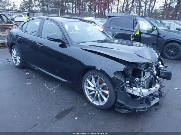 ZARFAMAN1P7668325 2023 ALFA ROMEO GIULIA