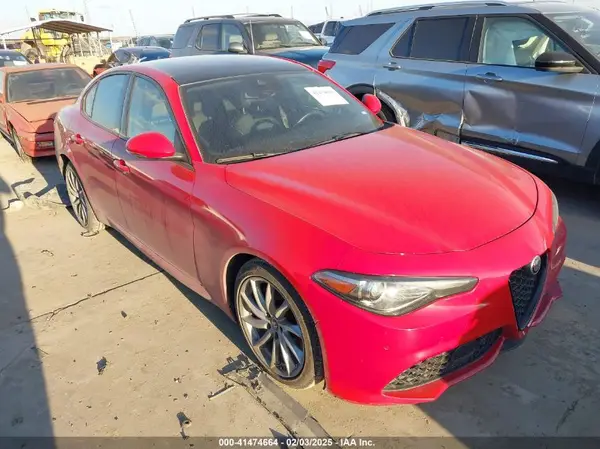 ZARFAMAN1P7670527 2023 ALFA ROMEO GIULIA - Image 1