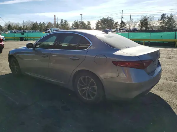 ZARFAMAN2K7612287 2019 ALFA ROMEO GIULIA - Image 2