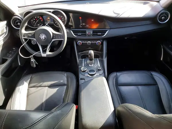 ZARFAMAN2K7612287 2019 ALFA ROMEO GIULIA - Image 8