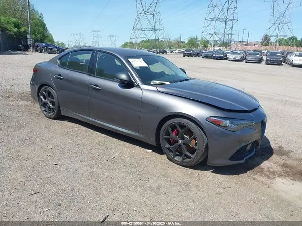 ZARFAMAN2L7624277 2020 ALFA ROMEO GIULIA