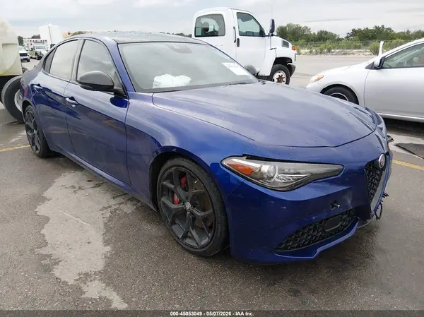ZARFAMAN2L7630404 2020 ALFA ROMEO GIULIA