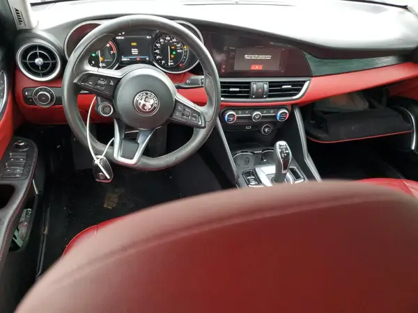 ZARFAMAN2L7634601 2020 ALFA ROMEO GIULIA - Image 8