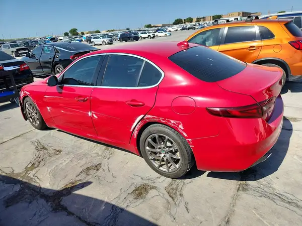 ZARFAMAN2L7637272 2020 ALFA ROMEO GIULIA - Image 2