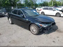 ZARFAMAN2M7644577 2021 ALFA ROMEO GIULIA