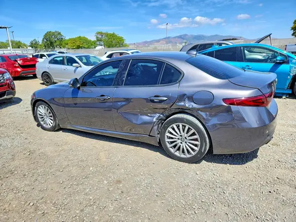 ZARFAMAN2N7654057 2022 ALFA ROMEO GIULIA - Image 2