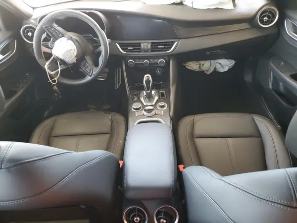 ZARFAMAN2R7682365 2024 ALFA ROMEO GIULIA - Image 8