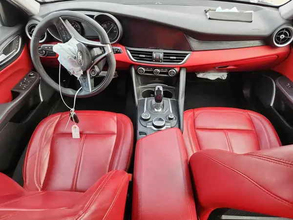 ZARFAMAN3K7622858 2019 ALFA ROMEO GIULIA - Image 8