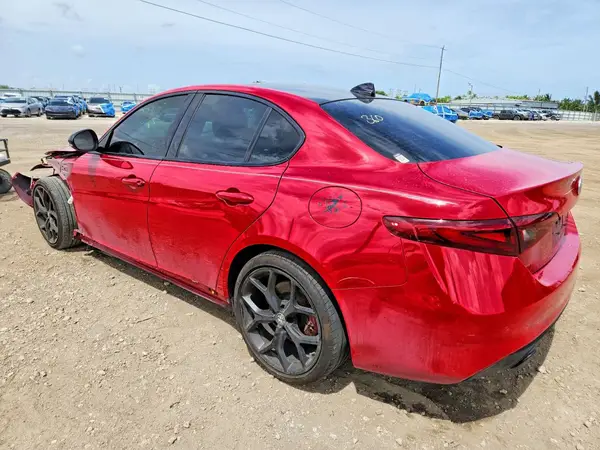 ZARFAMAN3L7631464 2020 ALFA ROMEO GIULIA - Image 2