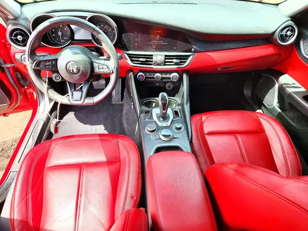 ZARFAMAN3L7631464 2020 ALFA ROMEO GIULIA - Image 8