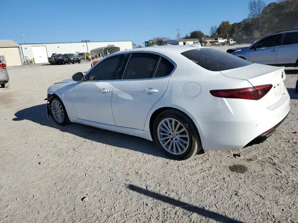 ZARFAMAN3M7640005 2021 ALFA ROMEO GIULIA - Image 2