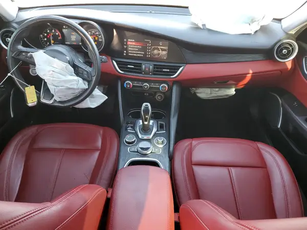 ZARFAMAN3M7640005 2021 ALFA ROMEO GIULIA - Image 8