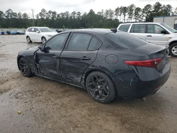 ZARFAMAN3M7641901 2021 ALFA ROMEO GIULIA - Image 2