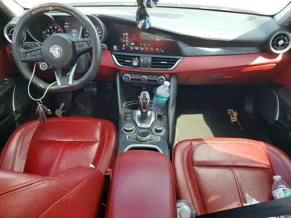 ZARFAMAN3M7645060 2021 ALFA ROMEO GIULIA - Image 8