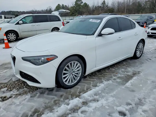 ZARFAMAN3M7649027 2021 ALFA ROMEO GIULIA