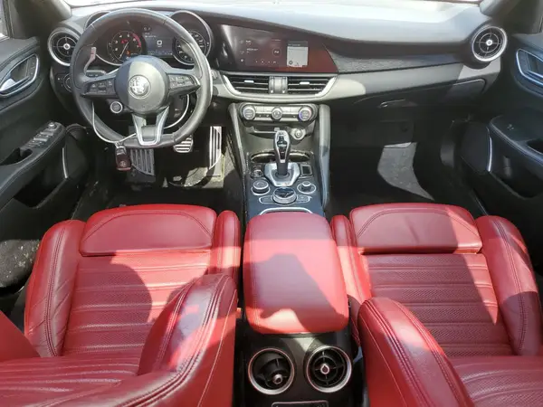 ZARFAMAN3N7662989 2022 ALFA ROMEO GIULIA - Image 8