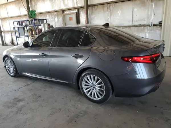 ZARFAMAN3N7664970 2022 ALFA ROMEO GIULIA - Image 2