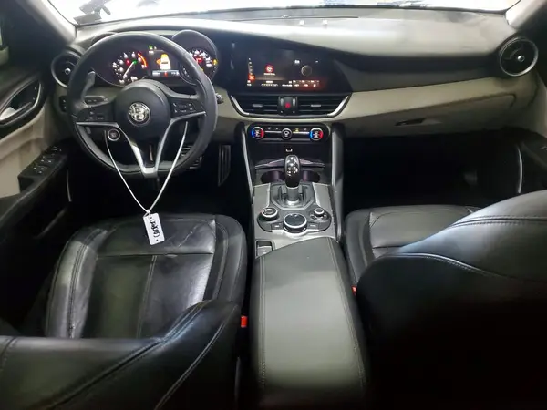 ZARFAMAN4K7598022 2019 ALFA ROMEO GIULIA - Image 8